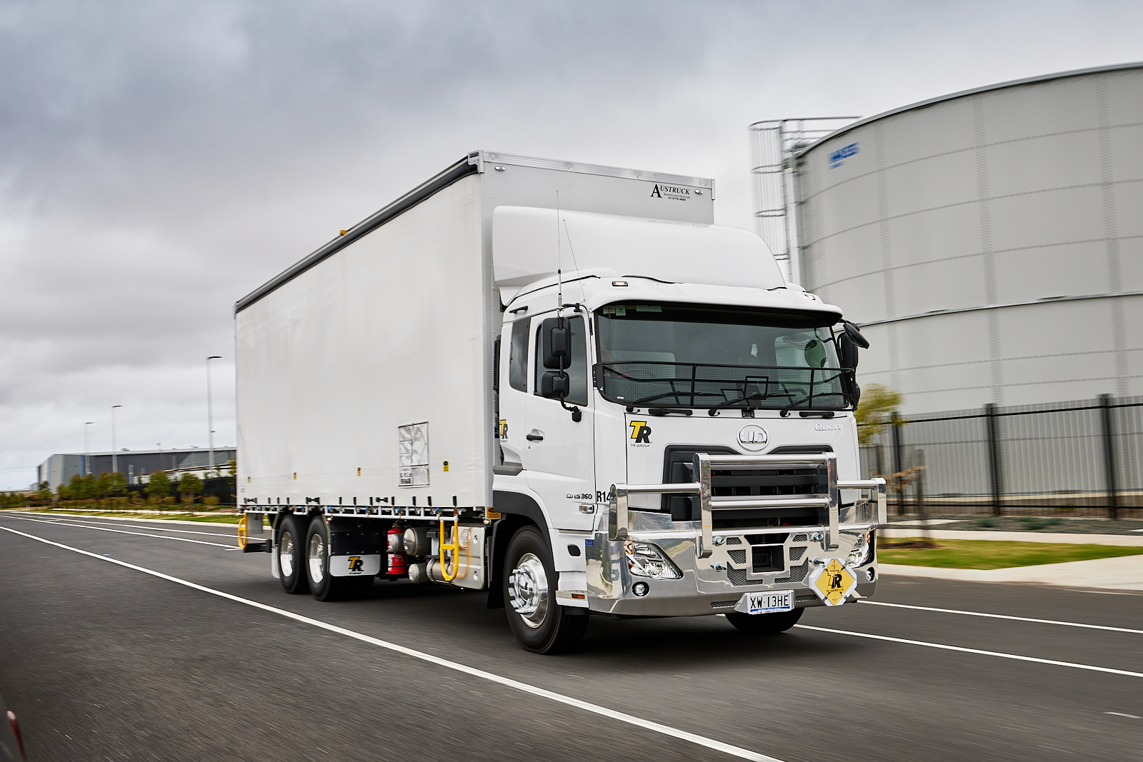 Rigid Truck | TR Group Australia